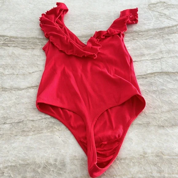 Aritzia Bodysuit - Picture 3 of 3